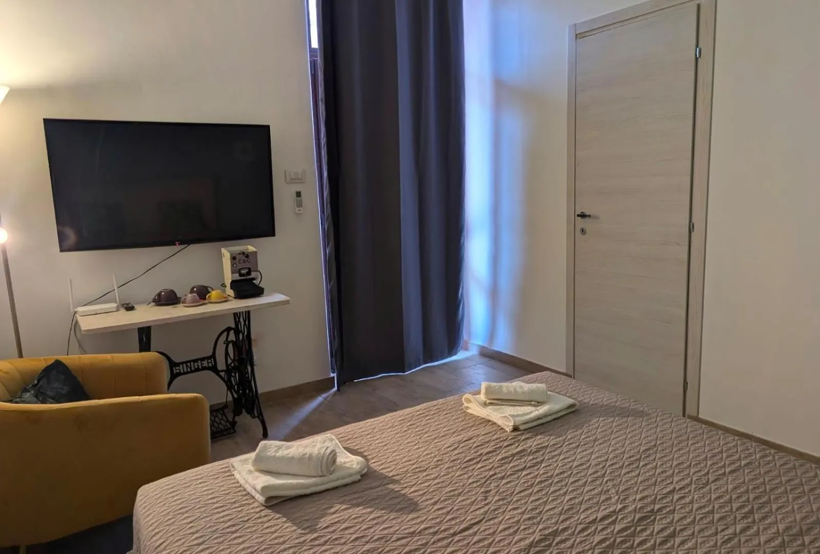 N Amuri Room A Due Passi Del Mare Aci Castello 0*,